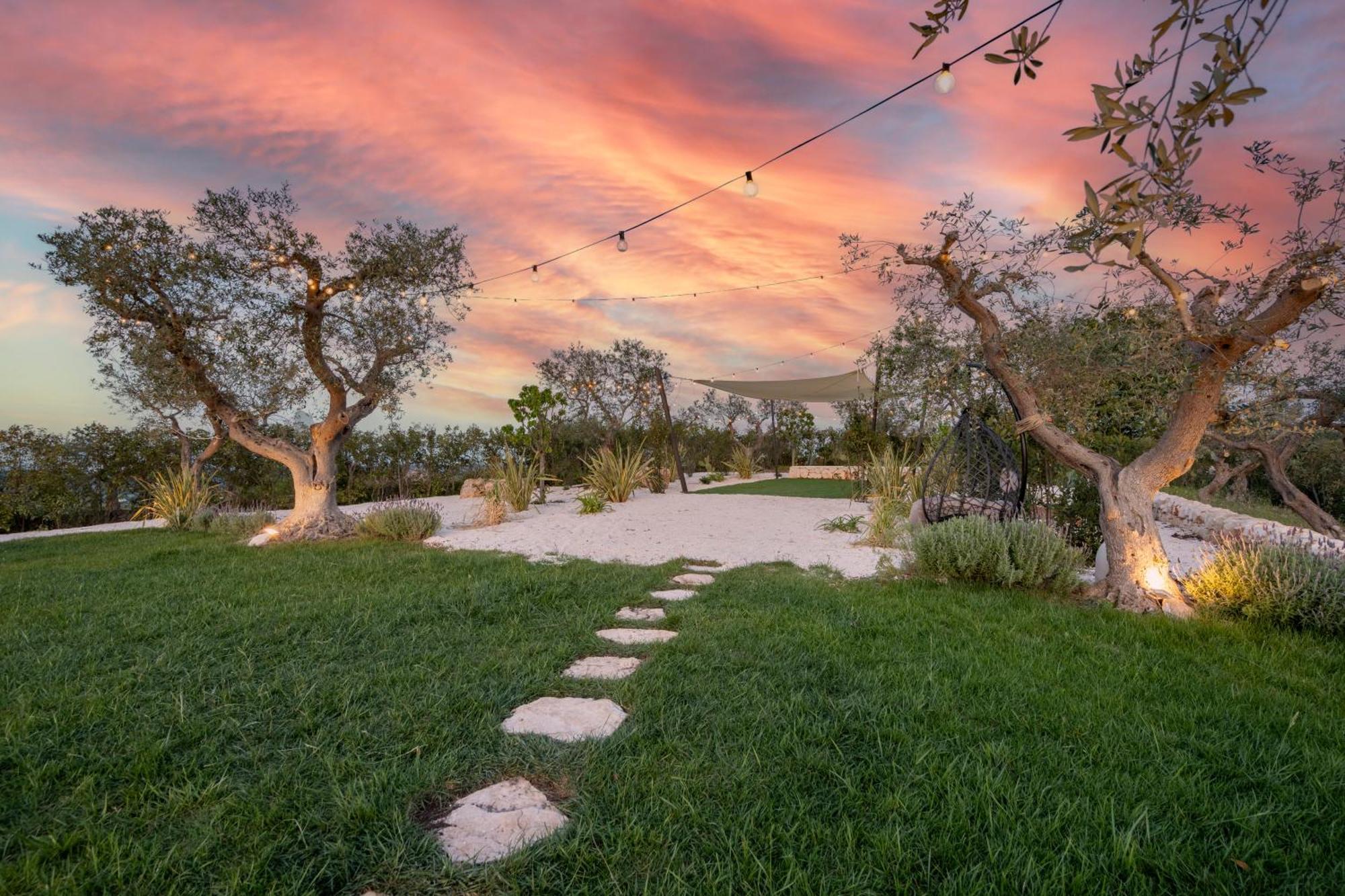 Trullo Perla Greta - Luxury Country Villa & Private Heated Pool Alberobello Exterior foto